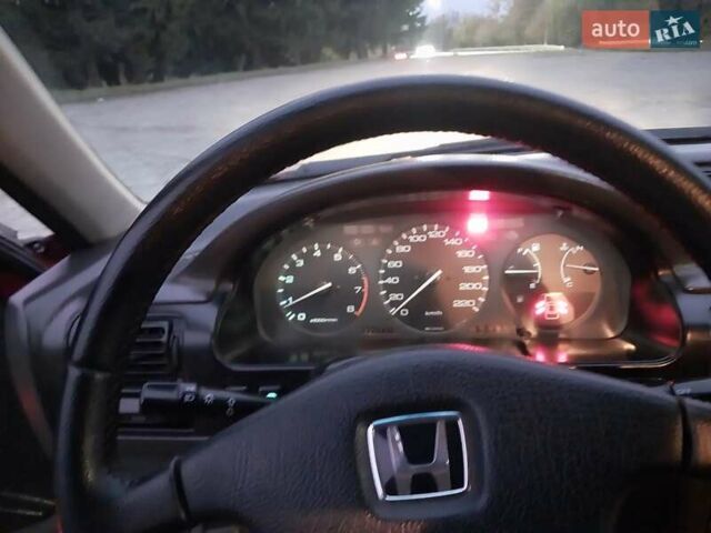 Красный Хонда Аккорд, объемом двигателя 2 л и пробегом 340 тыс. км за 2500 $, фото 7 на Automoto.ua
