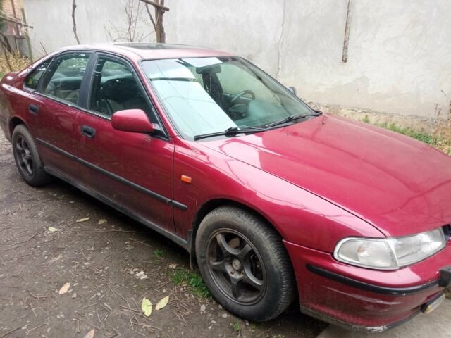 Красный Хонда Аккорд, объемом двигателя 2 л и пробегом 370 тыс. км за 2000 $, фото 7 на Automoto.ua