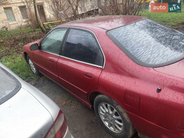 Красный Хонда Аккорд, объемом двигателя 2.68 л и пробегом 160 тыс. км за 1600 $, фото 8 на Automoto.ua