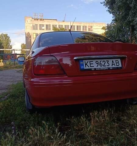 Красный Хонда Аккорд, объемом двигателя 2 л и пробегом 400 тыс. км за 3000 $, фото 2 на Automoto.ua