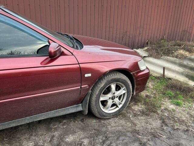Красный Хонда Аккорд, объемом двигателя 2 л и пробегом 420 тыс. км за 3000 $, фото 1 на Automoto.ua