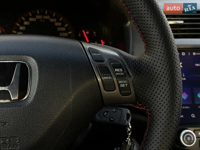 Красный Хонда Аккорд, объемом двигателя 2.35 л и пробегом 354 тыс. км за 5499 $, фото 11 на Automoto.ua