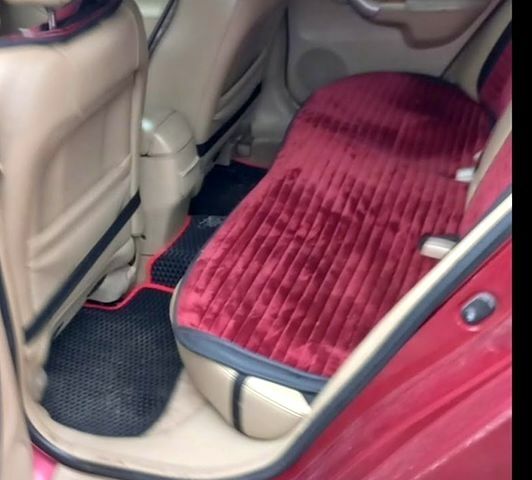 Красный Хонда Аккорд, объемом двигателя 2.4 л и пробегом 300 тыс. км за 5500 $, фото 6 на Automoto.ua