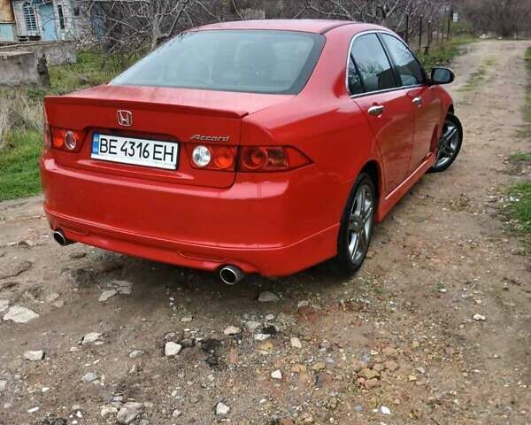 Красный Хонда Аккорд, объемом двигателя 2.35 л и пробегом 256 тыс. км за 6200 $, фото 4 на Automoto.ua