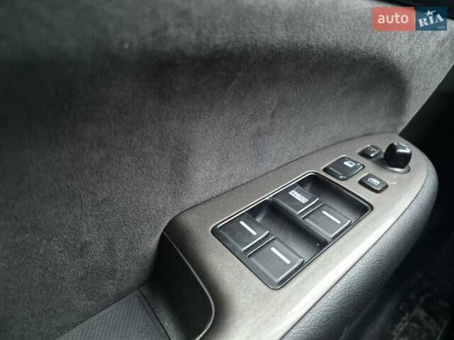 Червоний Хонда Аккорд, об'ємом двигуна 2.35 л та пробігом 256 тис. км за 5900 $, фото 29 на Automoto.ua