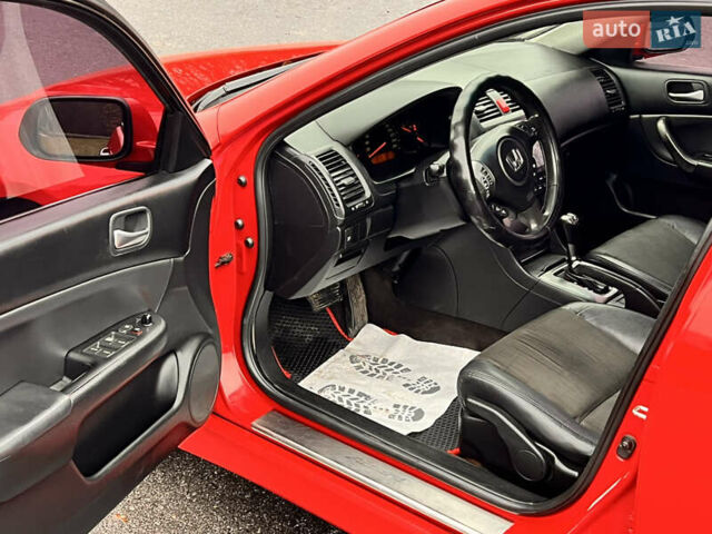 Червоний Хонда Аккорд, об'ємом двигуна 2.4 л та пробігом 312 тис. км за 5999 $, фото 18 на Automoto.ua