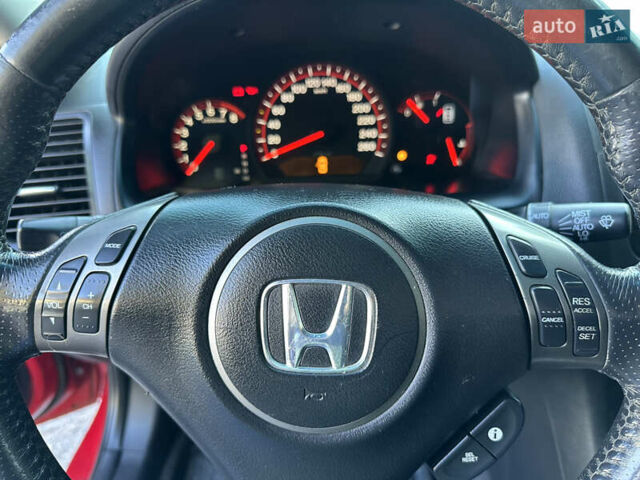 Красный Хонда Аккорд, объемом двигателя 2 л и пробегом 287 тыс. км за 6950 $, фото 5 на Automoto.ua