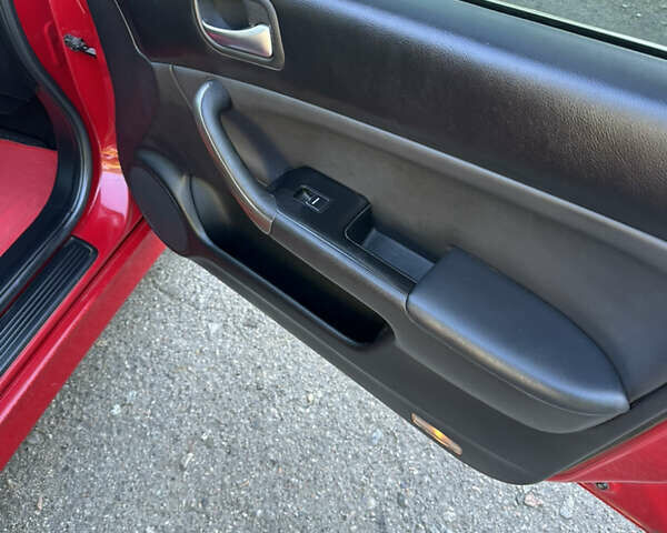 Красный Хонда Аккорд, объемом двигателя 2 л и пробегом 287 тыс. км за 6950 $, фото 11 на Automoto.ua