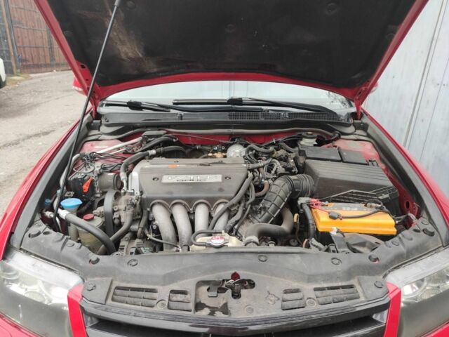 Красный Хонда Аккорд, объемом двигателя 0 л и пробегом 241 тыс. км за 6100 $, фото 5 на Automoto.ua