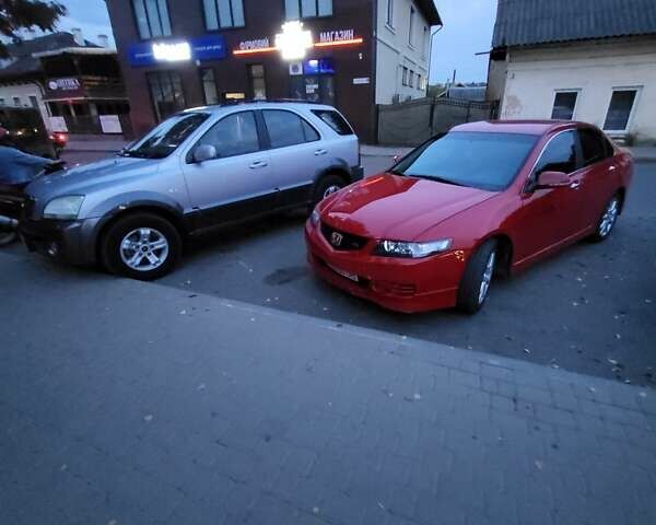 Червоний Хонда Аккорд, об'ємом двигуна 2.4 л та пробігом 308 тис. км за 6800 $, фото 4 на Automoto.ua