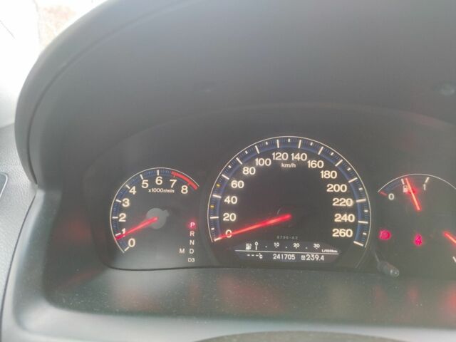 Красный Хонда Аккорд, объемом двигателя 0 л и пробегом 241 тыс. км за 6100 $, фото 3 на Automoto.ua