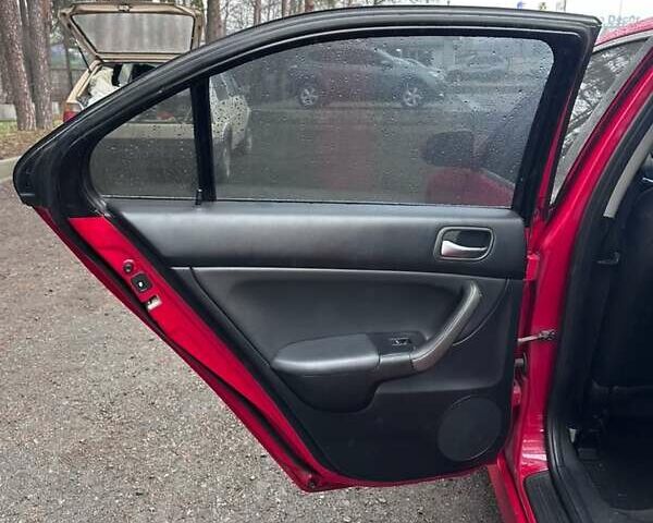 Красный Хонда Аккорд, объемом двигателя 2 л и пробегом 210 тыс. км за 5150 $, фото 11 на Automoto.ua