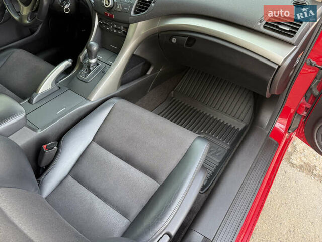 Червоний Хонда Аккорд, об'ємом двигуна 2.35 л та пробігом 112 тис. км за 11950 $, фото 32 на Automoto.ua