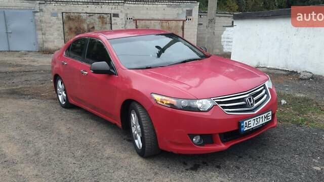 Красный Хонда Аккорд, объемом двигателя 2 л и пробегом 245 тыс. км за 6999 $, фото 10 на Automoto.ua