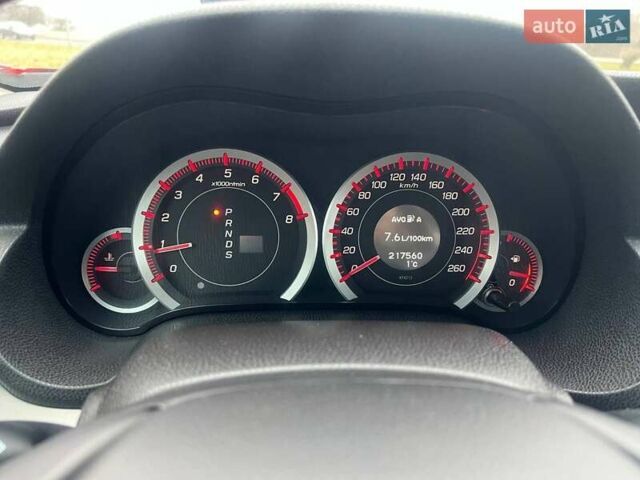 Красный Хонда Аккорд, объемом двигателя 2.4 л и пробегом 218 тыс. км за 9300 $, фото 14 на Automoto.ua