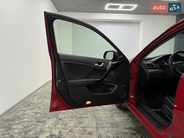 Красный Хонда Аккорд, объемом двигателя 2 л и пробегом 183 тыс. км за 8600 $, фото 17 на Automoto.ua