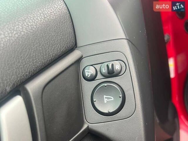 Красный Хонда Аккорд, объемом двигателя 2.4 л и пробегом 218 тыс. км за 9300 $, фото 19 на Automoto.ua