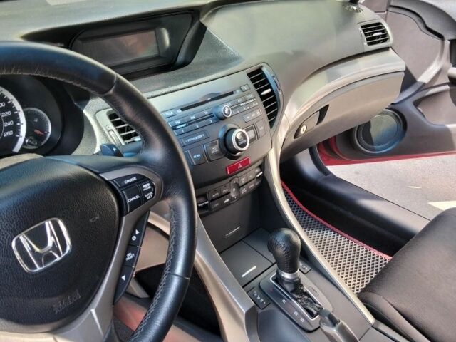 Красный Хонда Аккорд, объемом двигателя 2 л и пробегом 160 тыс. км за 7400 $, фото 5 на Automoto.ua