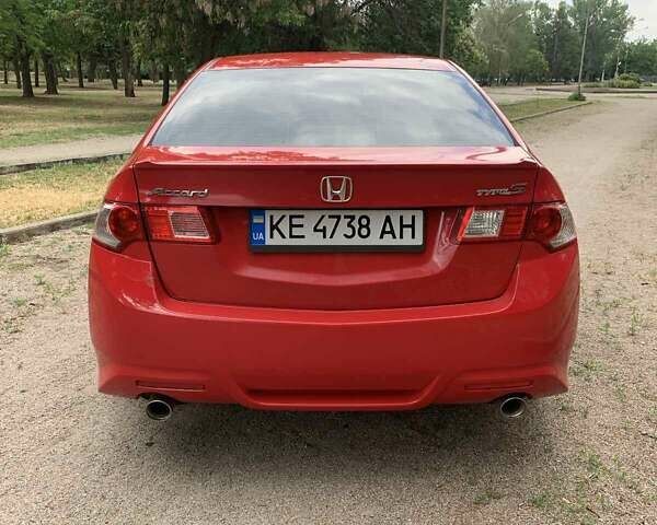 Красный Хонда Аккорд, объемом двигателя 2.4 л и пробегом 217 тыс. км за 9000 $, фото 5 на Automoto.ua