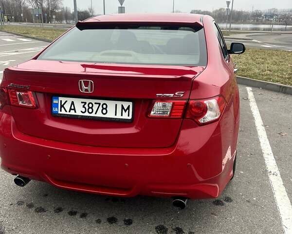 Красный Хонда Аккорд, объемом двигателя 2.4 л и пробегом 218 тыс. км за 9300 $, фото 3 на Automoto.ua