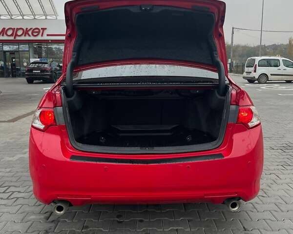 Красный Хонда Аккорд, объемом двигателя 2.35 л и пробегом 143 тыс. км за 7999 $, фото 2 на Automoto.ua