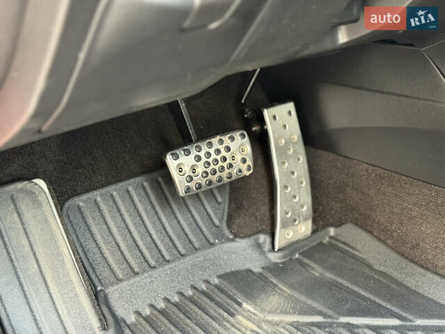 Червоний Хонда Аккорд, об'ємом двигуна 2.35 л та пробігом 112 тис. км за 11950 $, фото 27 на Automoto.ua