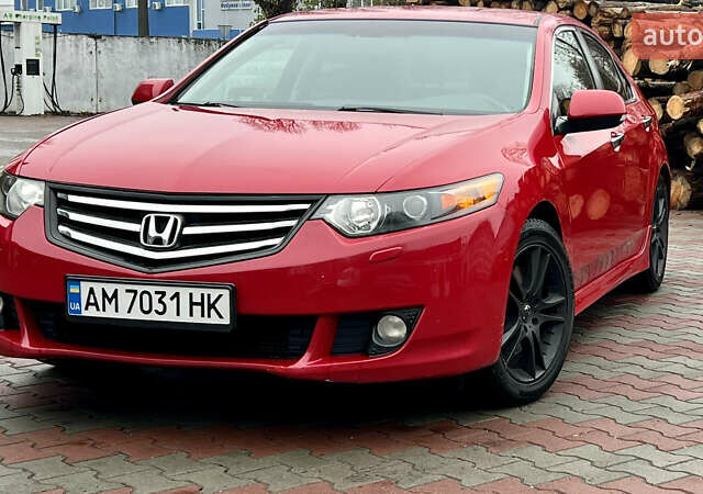 Красный Хонда Аккорд, объемом двигателя 2.4 л и пробегом 262 тыс. км за 8200 $, фото 9 на Automoto.ua