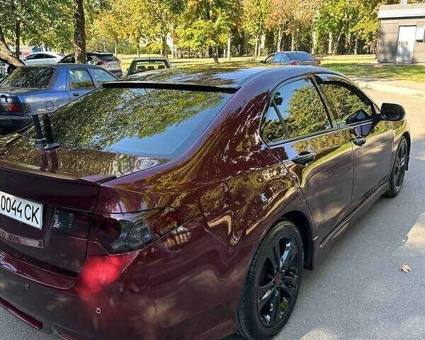 Красный Хонда Аккорд, объемом двигателя 2.4 л и пробегом 119 тыс. км за 10000 $, фото 20 на Automoto.ua