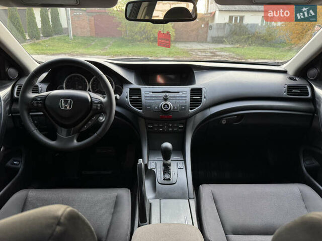 Красный Хонда Аккорд, объемом двигателя 2 л и пробегом 174 тыс. км за 9400 $, фото 8 на Automoto.ua