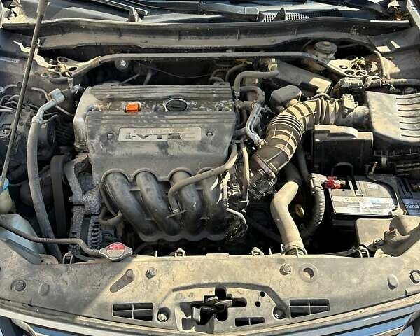 Красный Хонда Аккорд, объемом двигателя 2.4 л и пробегом 119 тыс. км за 10000 $, фото 39 на Automoto.ua