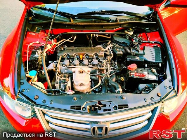 Червоний Хонда Аккорд, об'ємом двигуна 2 л та пробігом 207 тис. км за 9900 $, фото 9 на Automoto.ua