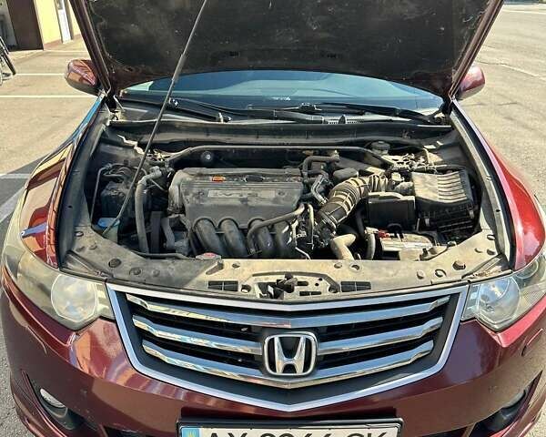 Красный Хонда Аккорд, объемом двигателя 2.4 л и пробегом 119 тыс. км за 10000 $, фото 42 на Automoto.ua