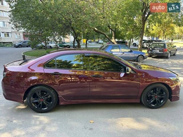 Красный Хонда Аккорд, объемом двигателя 2.4 л и пробегом 119 тыс. км за 10000 $, фото 26 на Automoto.ua
