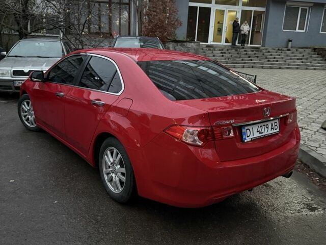 Красный Хонда Аккорд, объемом двигателя 2 л и пробегом 163 тыс. км за 10500 $, фото 2 на Automoto.ua