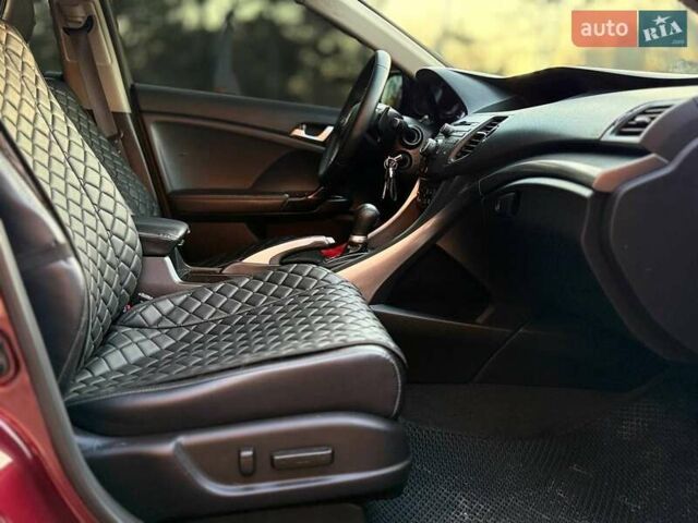 Червоний Хонда Аккорд, об'ємом двигуна 2 л та пробігом 140 тис. км за 11999 $, фото 13 на Automoto.ua