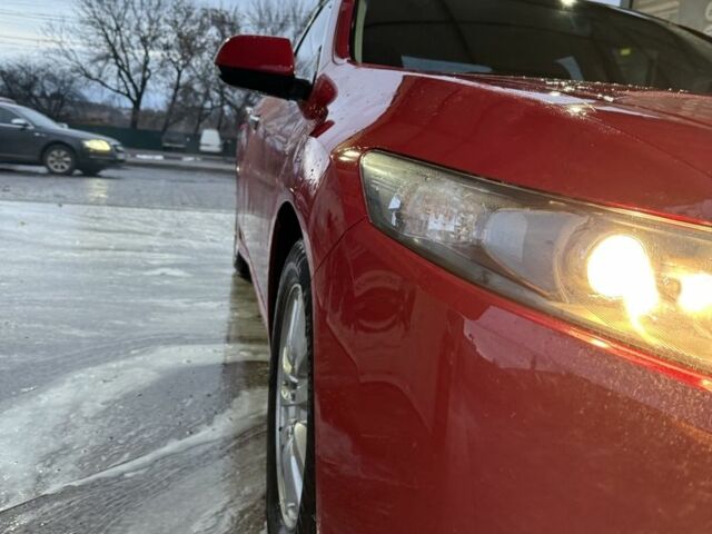 Красный Хонда Аккорд, объемом двигателя 2 л и пробегом 163 тыс. км за 10500 $, фото 8 на Automoto.ua