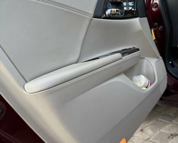 Красный Хонда Аккорд, объемом двигателя 3.5 л и пробегом 208 тыс. км за 16700 $, фото 17 на Automoto.ua