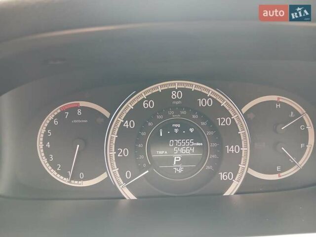 Красный Хонда Аккорд, объемом двигателя 2.36 л и пробегом 121 тыс. км за 11200 $, фото 6 на Automoto.ua