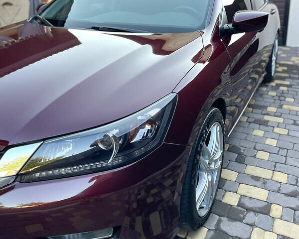 Красный Хонда Аккорд, объемом двигателя 2.4 л и пробегом 205 тыс. км за 12200 $, фото 11 на Automoto.ua