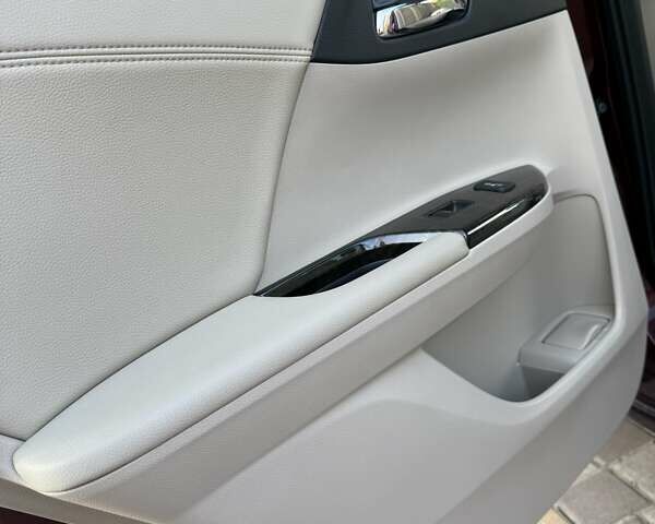 Красный Хонда Аккорд, объемом двигателя 3.5 л и пробегом 208 тыс. км за 16700 $, фото 16 на Automoto.ua