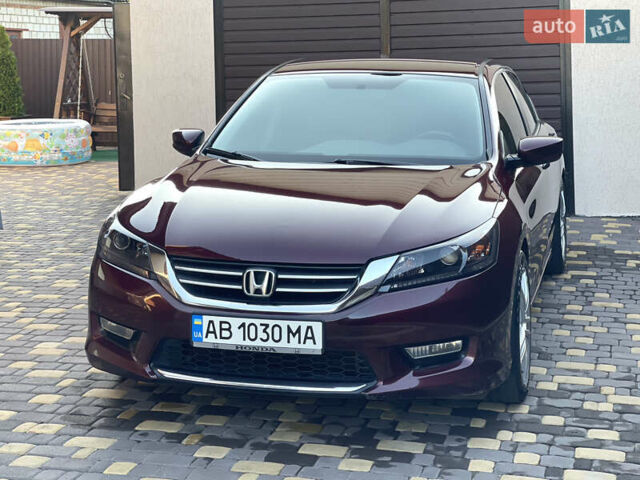 Красный Хонда Аккорд, объемом двигателя 2.4 л и пробегом 205 тыс. км за 12200 $, фото 1 на Automoto.ua