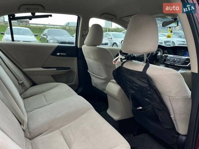 Красный Хонда Аккорд, объемом двигателя 2.4 л и пробегом 224 тыс. км за 9990 $, фото 9 на Automoto.ua