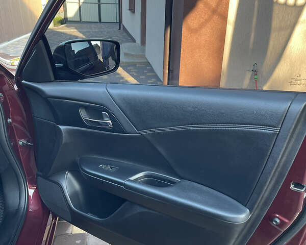 Красный Хонда Аккорд, объемом двигателя 2.4 л и пробегом 205 тыс. км за 12200 $, фото 25 на Automoto.ua