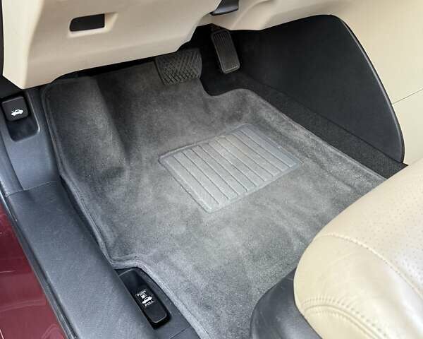 Красный Хонда Аккорд, объемом двигателя 3.5 л и пробегом 208 тыс. км за 16700 $, фото 11 на Automoto.ua