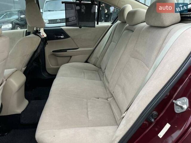 Красный Хонда Аккорд, объемом двигателя 2.4 л и пробегом 224 тыс. км за 9990 $, фото 15 на Automoto.ua