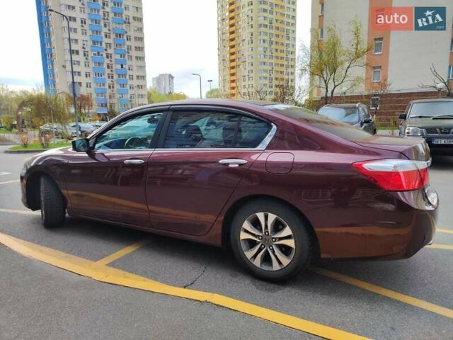 Червоний Хонда Аккорд, об'ємом двигуна 2.4 л та пробігом 128 тис. км за 11999 $, фото 13 на Automoto.ua