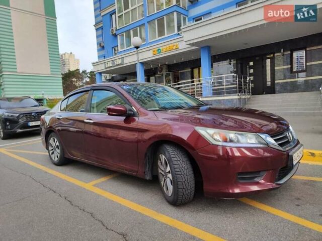 Червоний Хонда Аккорд, об'ємом двигуна 2.4 л та пробігом 128 тис. км за 11999 $, фото 6 на Automoto.ua