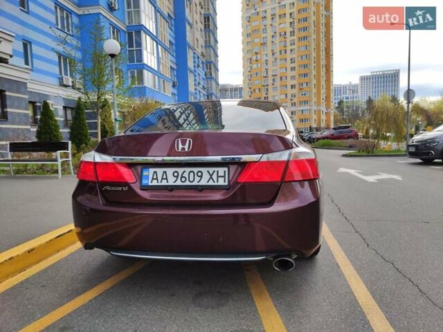 Червоний Хонда Аккорд, об'ємом двигуна 2.4 л та пробігом 128 тис. км за 11999 $, фото 1 на Automoto.ua