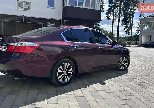 Красный Хонда Аккорд, объемом двигателя 2.36 л и пробегом 148 тыс. км за 11200 $, фото 4 на Automoto.ua