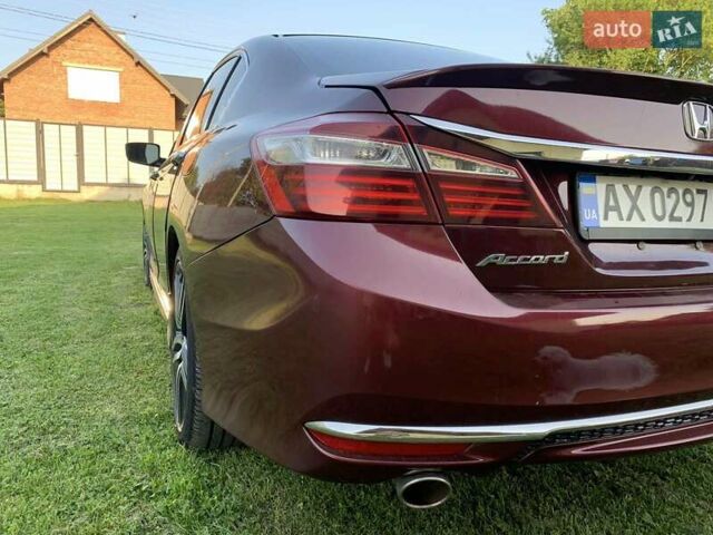 Красный Хонда Аккорд, объемом двигателя 2.4 л и пробегом 90 тыс. км за 15900 $, фото 5 на Automoto.ua